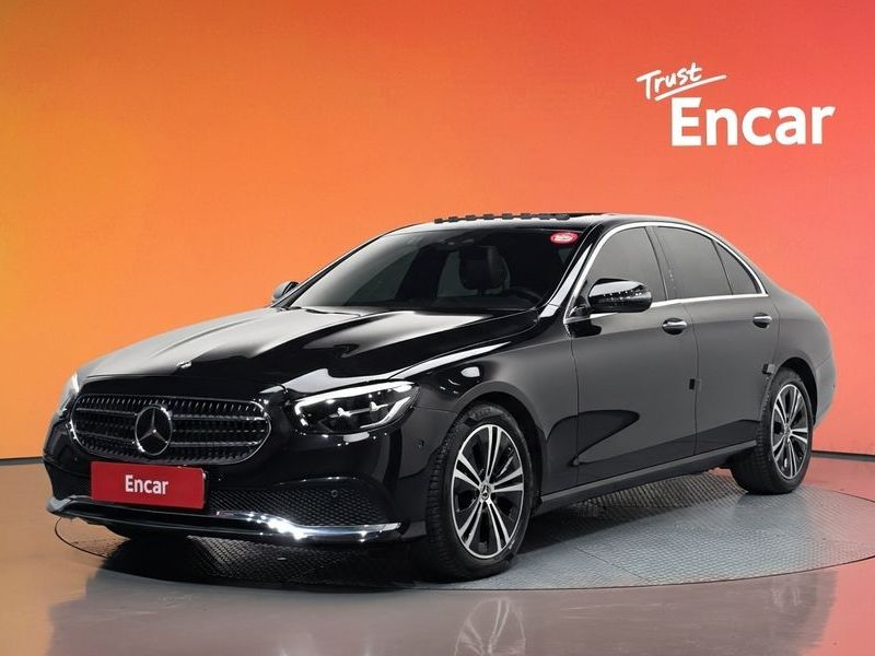 2021 Mercedes-Benz E-Class E250 Avantgarde photo 1