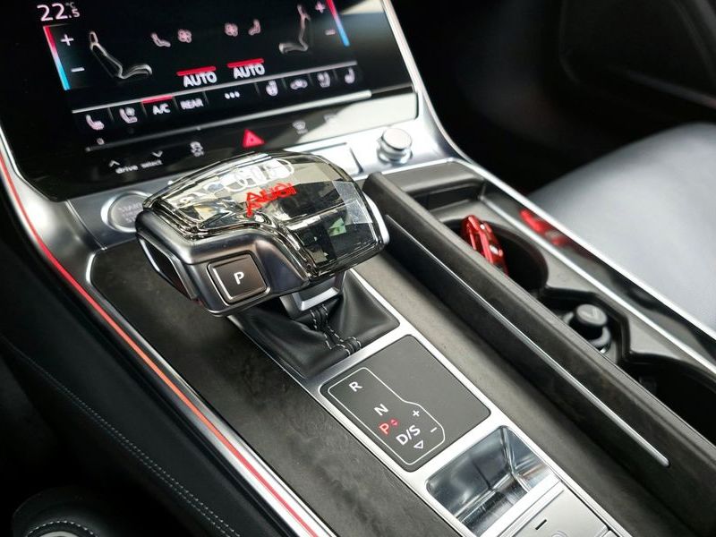 2020 Audi A7 55 TFSI Quattro Premium photo 9