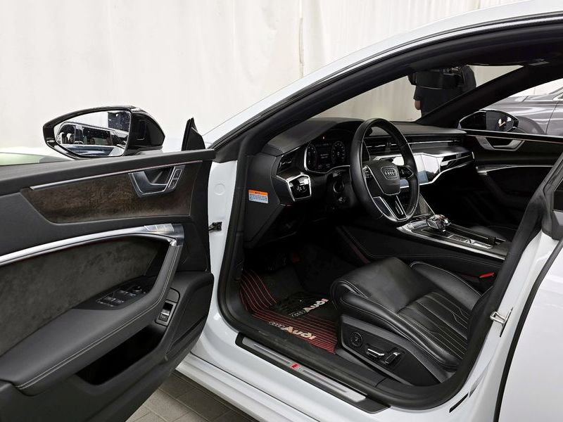 2020 Audi A7 55 TFSI Quattro Premium photo 10