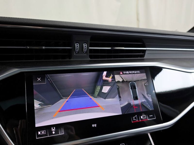 2020 Audi A7 55 TFSI Quattro Premium photo 13