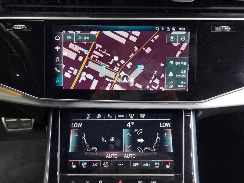 2023 Audi Q8 55 TFSI Quattro Premium photo 14