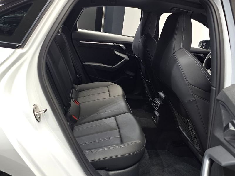 2025 Audi A3 40 TFSI Premium photo 11