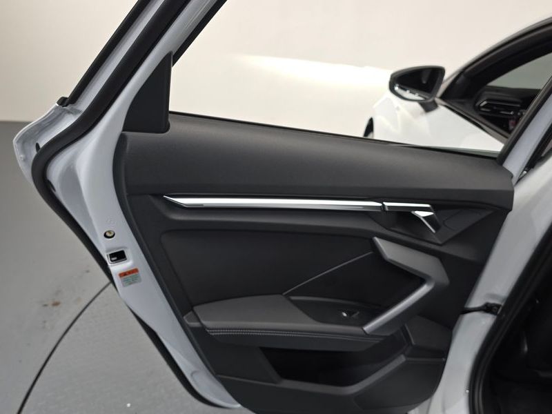 2025 Audi A3 40 TFSI Premium photo 25
