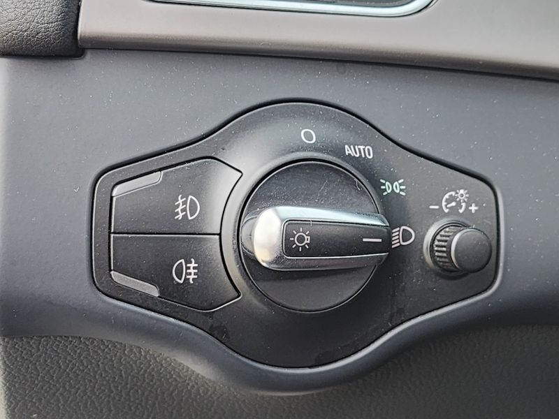 2013 Audi A4 2.0 TDI dynamic B8 photo 13