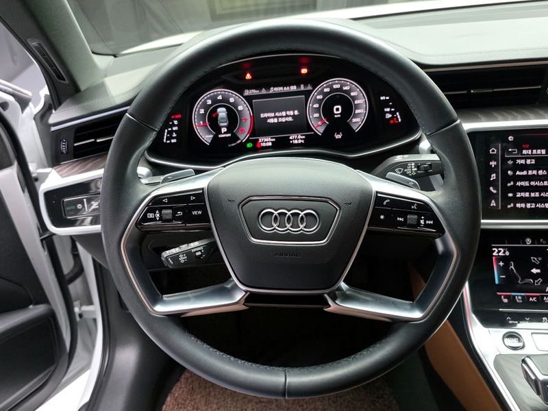 2023 Audi A6 45 TFSI Quattro Premium photo 13