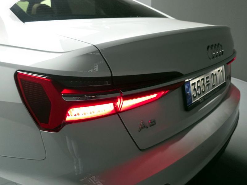 2023 Audi A6 45 TFSI Quattro Premium photo 23