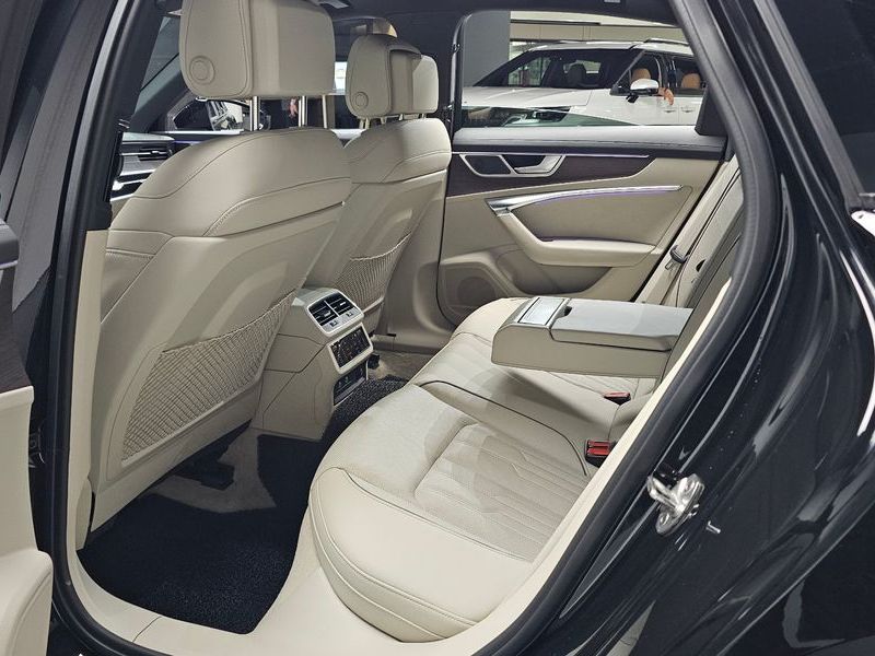 2025 Audi A6 40 TDI Premium photo 11
