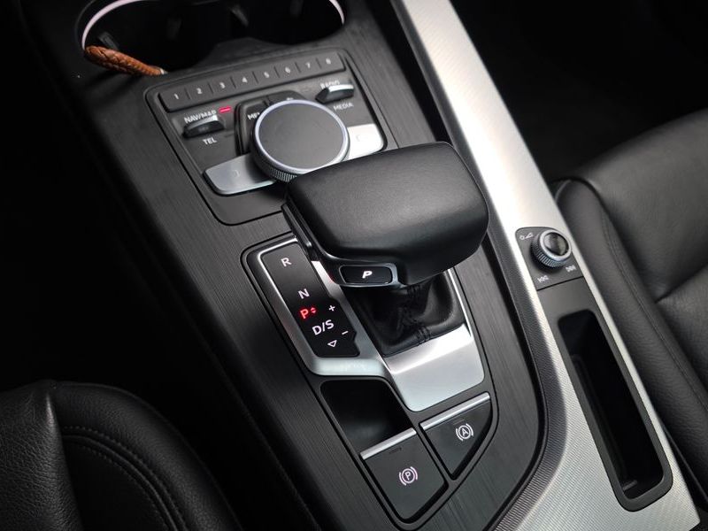 2018 Audi A4 35 TDI Quattro photo 9