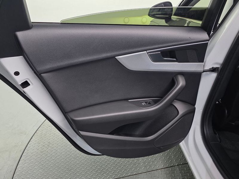 2018 Audi A4 35 TDI Quattro photo 25