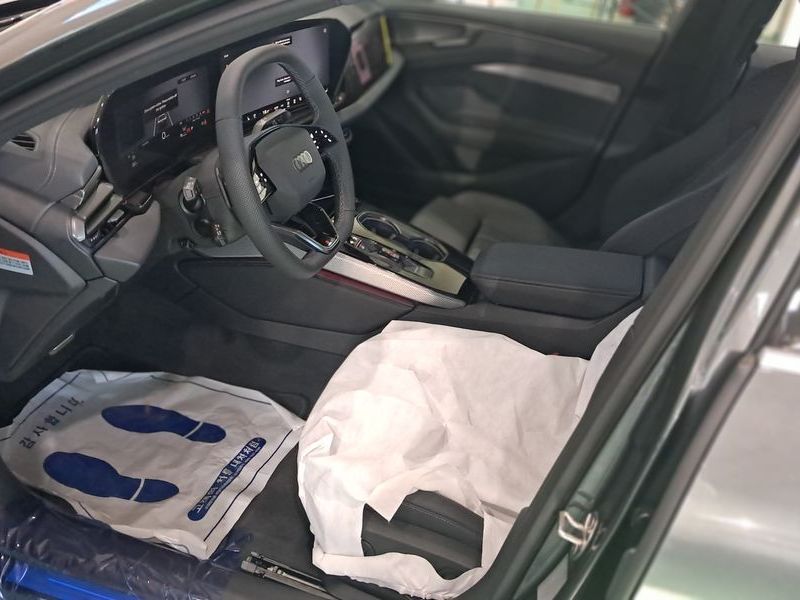 2026 Audi A6 45 TFSI Quattro S Line photo 18