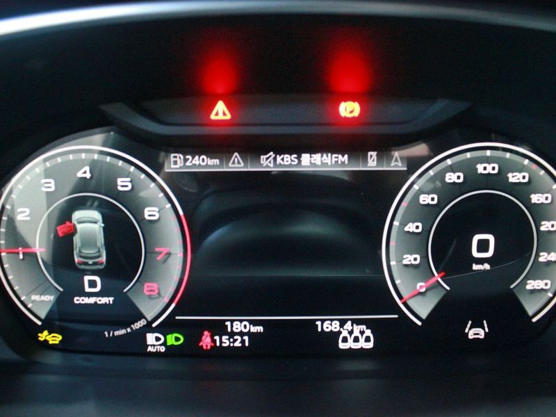 2026 Audi Q3 40 TFSI Quattro Premium photo 8