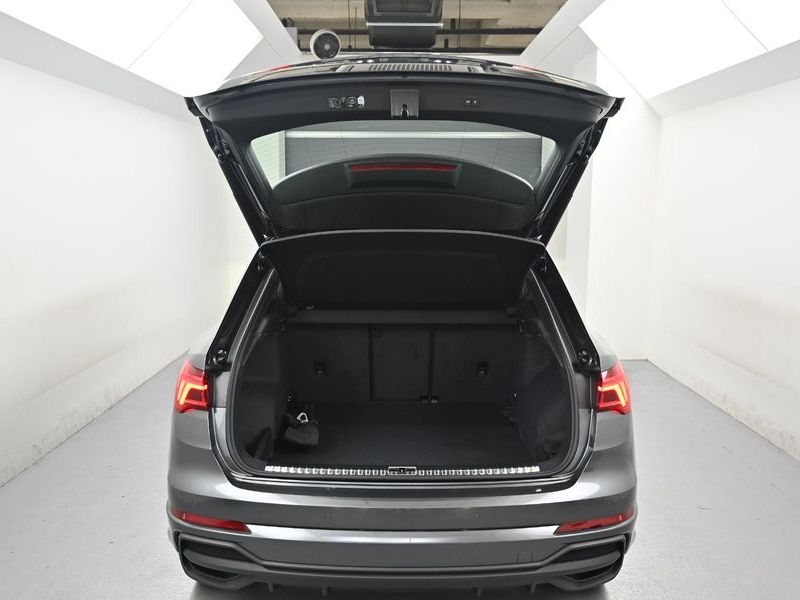 2025 Audi Q3 40 TFSI Quattro Premium photo 20