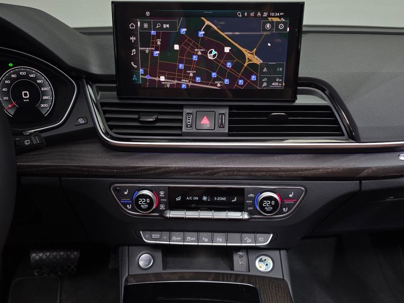 2023 Audi Q5 45 TFSI Quattro Premium Sportback photo 15