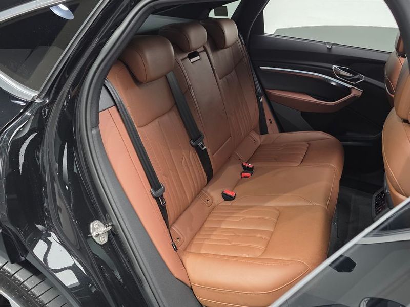 2023 Audi e-tron 55 Quattro Sportback photo 11