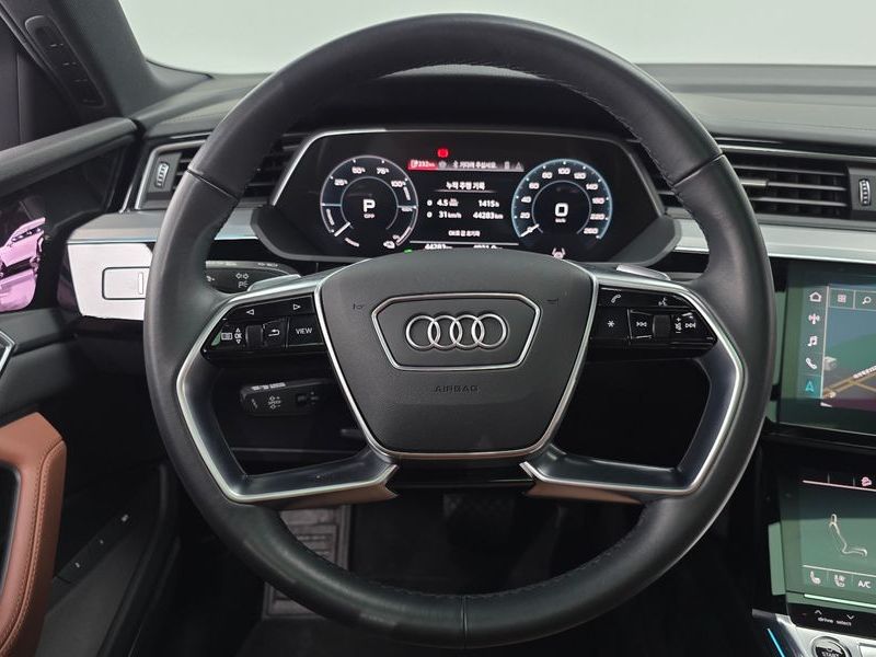 2023 Audi e-tron 55 Quattro Sportback photo 15