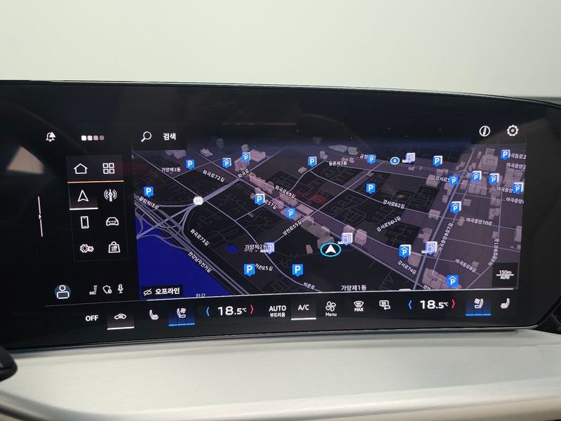 2025 Audi Q5 40 TFSI Quattro S Line photo 15