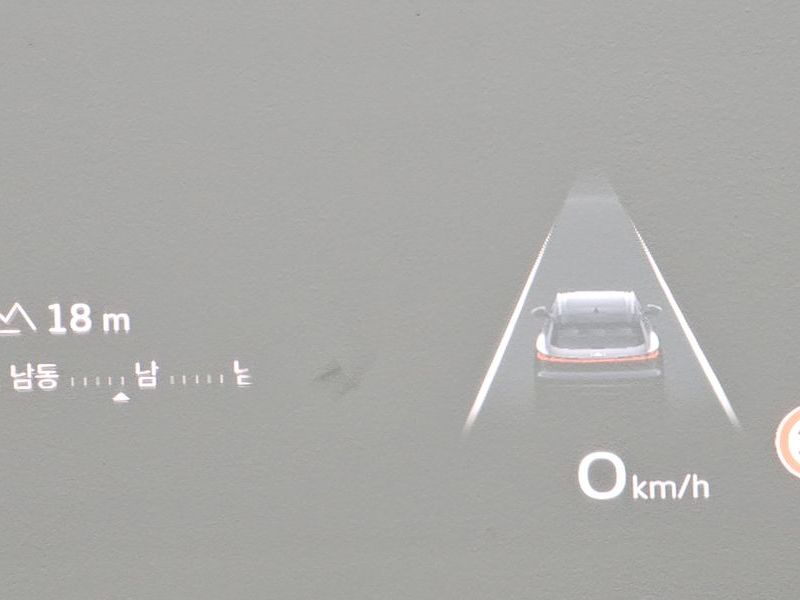 2025 Audi Q5 40 TFSI Quattro S Line photo 18