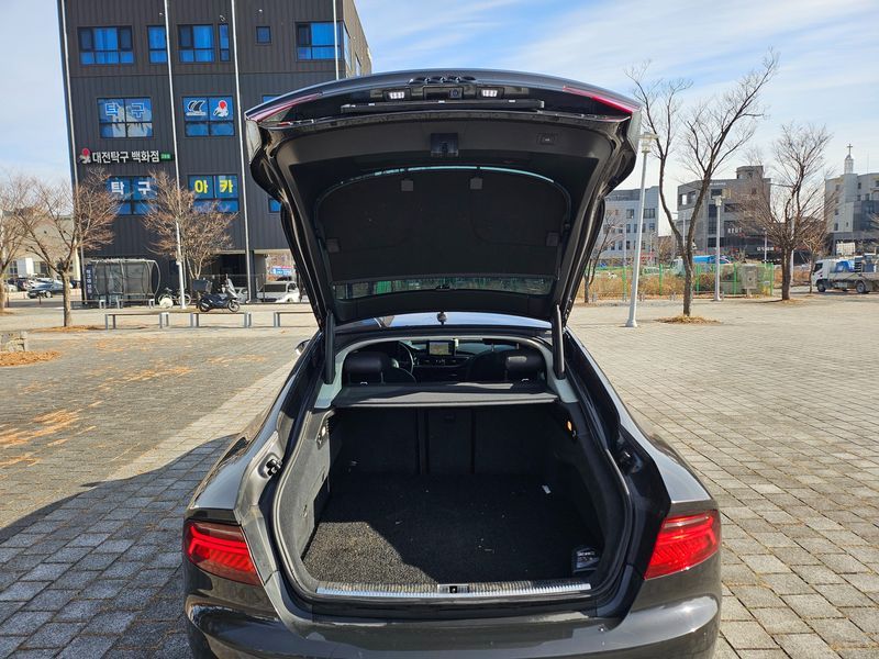 2013 Audi A7 3.0 TFSI Quattro Dynamic 4G photo 9