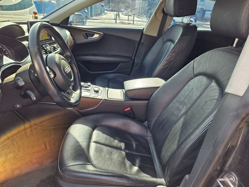 2013 Audi A7 3.0 TFSI Quattro Dynamic 4G photo 17