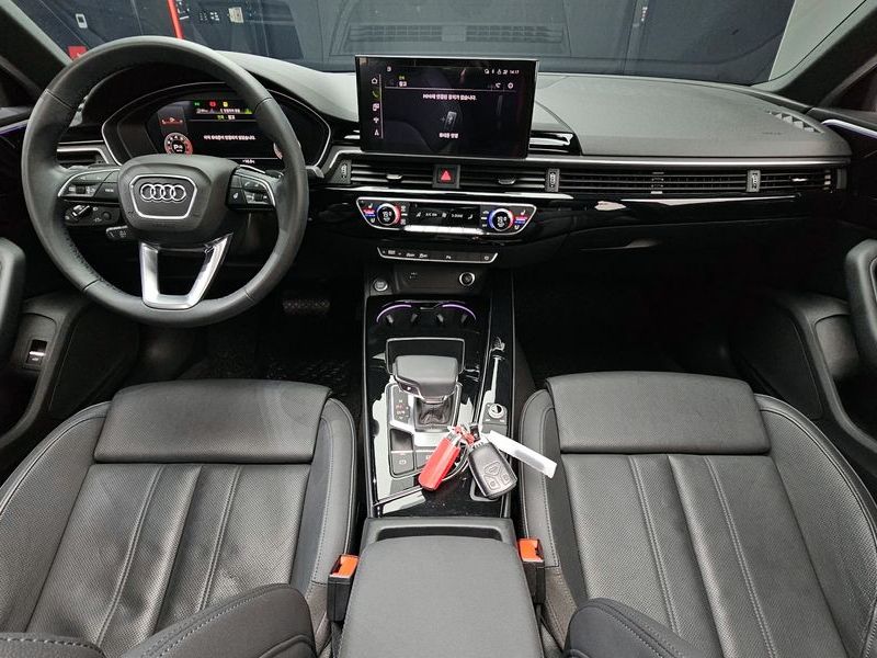 2021 Audi A4 40 TFSI Premium photo 7
