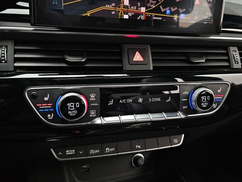 2021 Audi A4 40 TFSI Premium photo 15