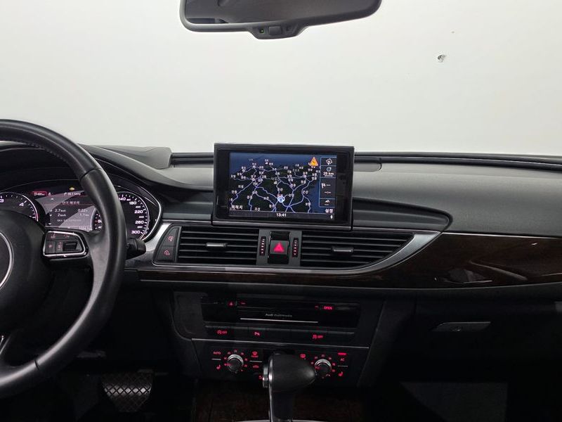 2013 Audi A6 2.0 TDI Dynamic C7 photo 16