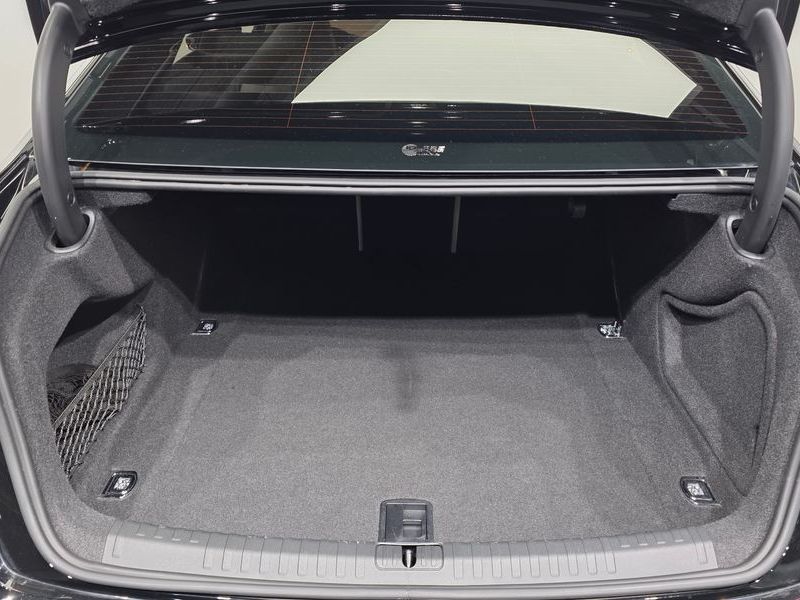 2024 Audi A6 45 TFSI Premium photo 17