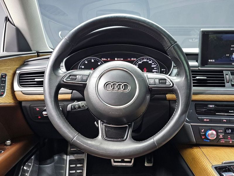 2013 Audi A7 3.0 TFSI Quattro Dynamic 4G photo 12