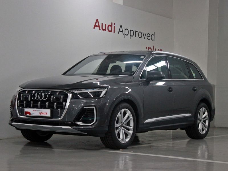 2025 Audi Q7 55 TFSI Quattro photo 1