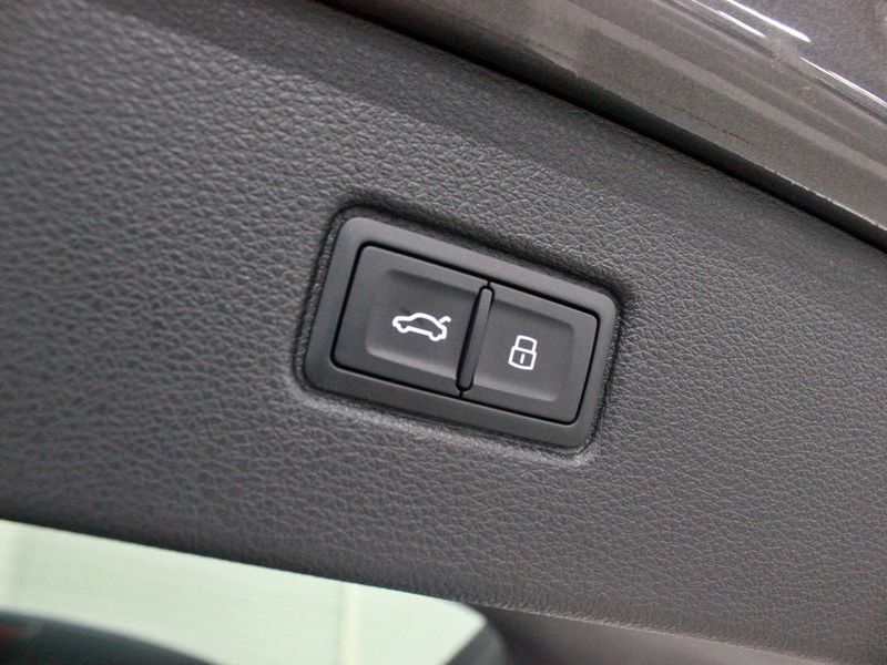 2025 Audi Q7 55 TFSI Quattro photo 20