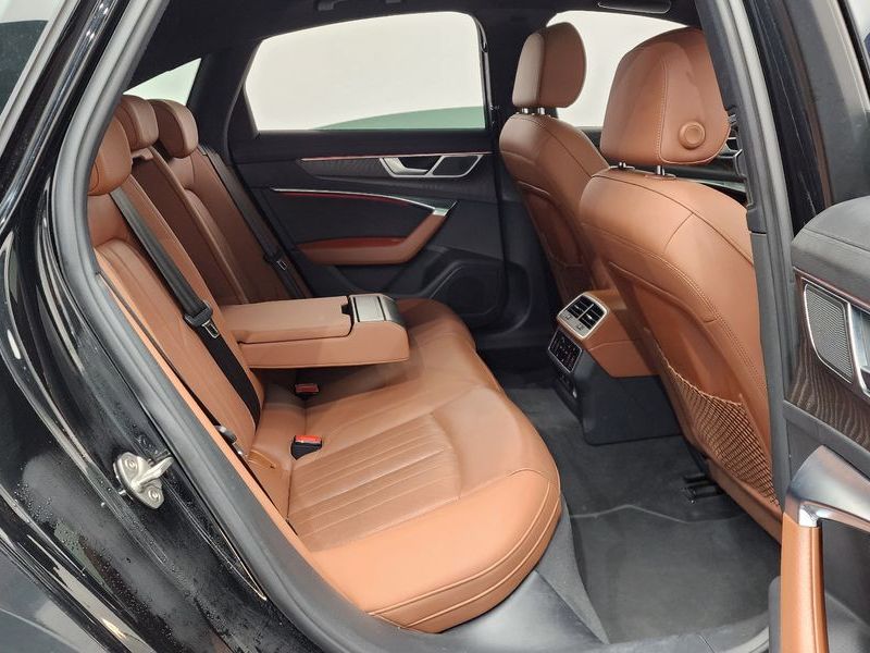 2022 Audi A6 45 TFSI Premium photo 12