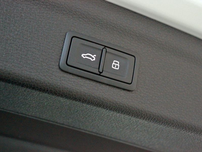 2026 Audi Q3 40 TFSI Quattro Premium photo 20