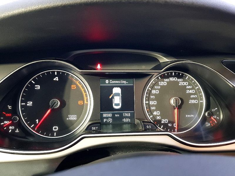 2015 Audi A4 30 TDI B8 photo 7