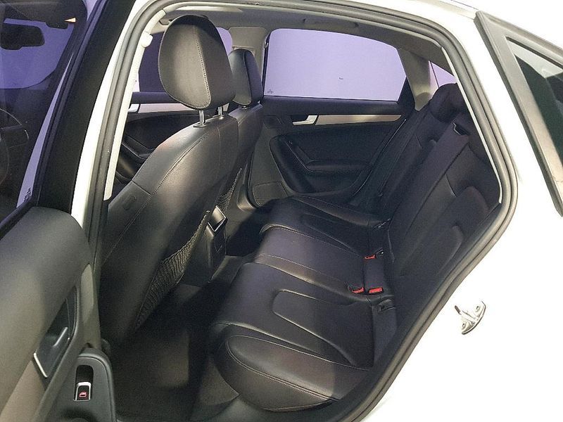 2015 Audi A4 30 TDI B8 photo 9