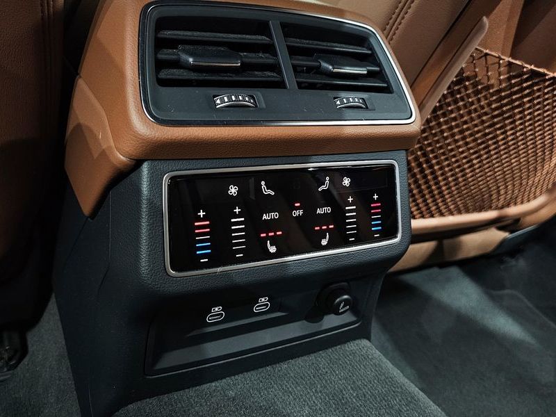 2023 Audi A6 40 TDI Premium photo 18