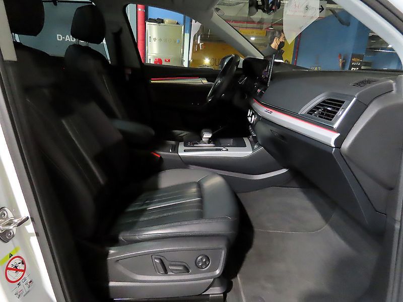 2023 Audi Q5 45 TFSI Quattro photo 15