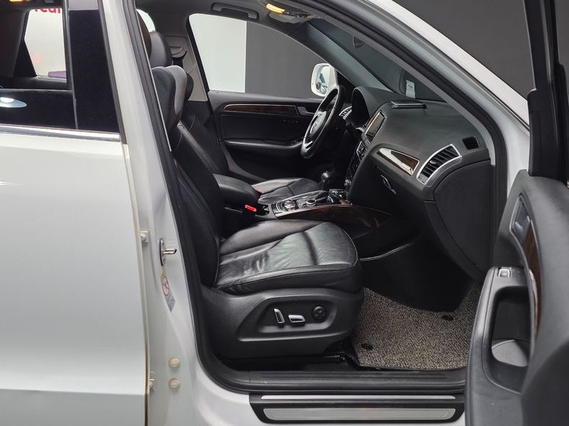 2015 Audi Q5 35 TDI Quattro Dynamic 8R photo 11