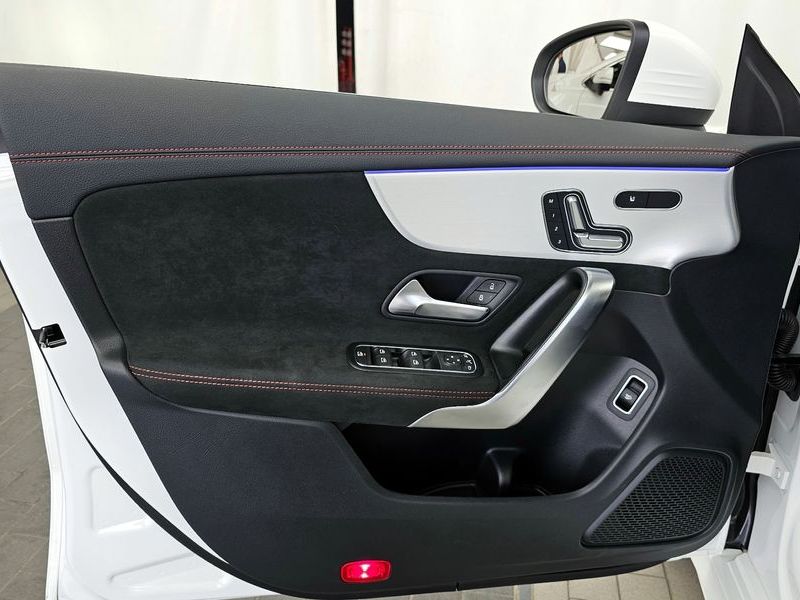 2026 Mercedes-Benz A-Class CLA250 4MATIC photo 24