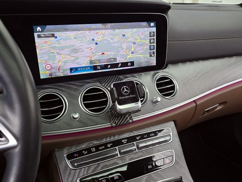 2023 Mercedes-Benz E-Class E350 4MATIC Exclusive photo 14