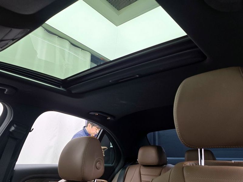 2023 Mercedes-Benz E-Class E350 4MATIC Exclusive photo 18
