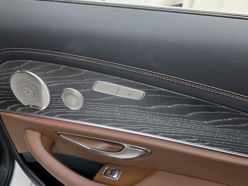 2023 Mercedes-Benz E-Class E350 4MATIC Exclusive photo 19