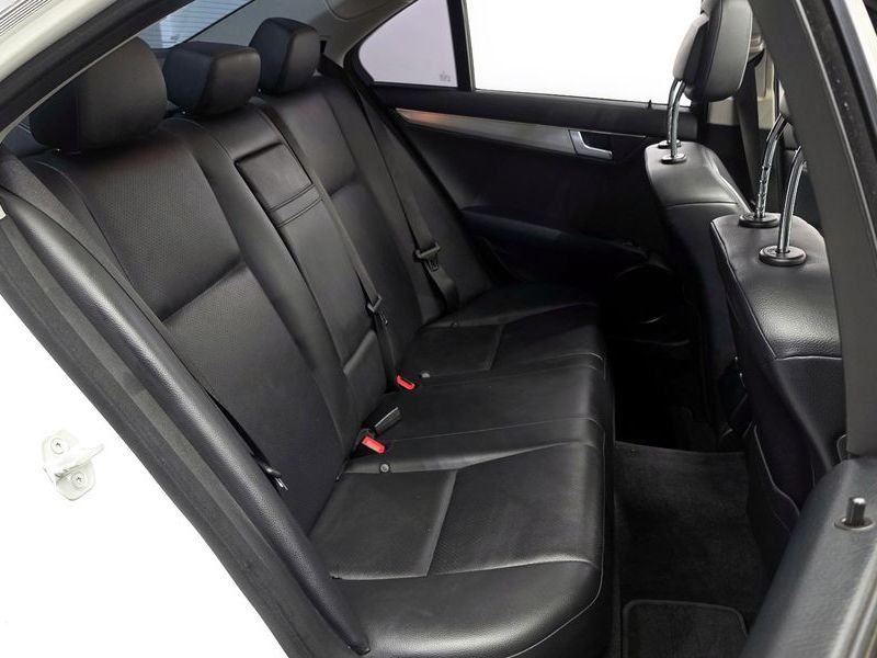 2012 Mercedes-Benz C-Class C200 CGI AVANTGARDE photo 12