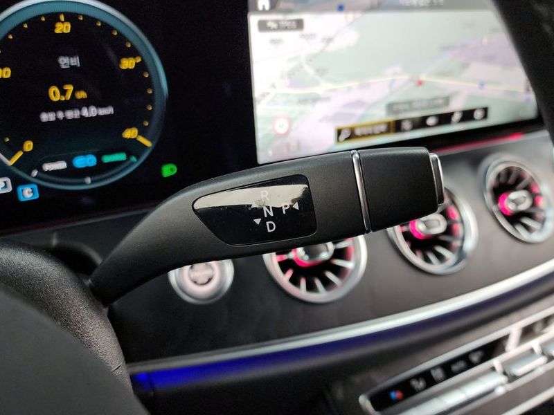 2022 Mercedes-Benz S-Class CLS300d 4MATIC photo 9