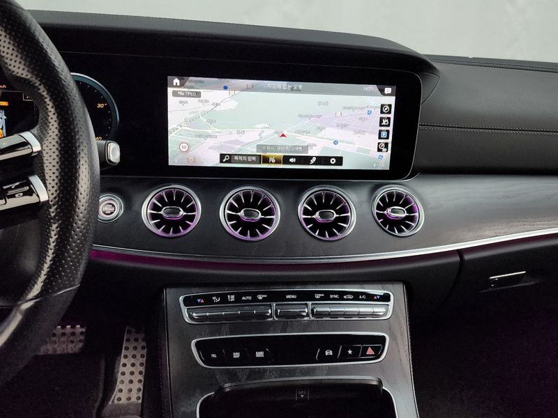 2022 Mercedes-Benz S-Class CLS300d 4MATIC photo 14