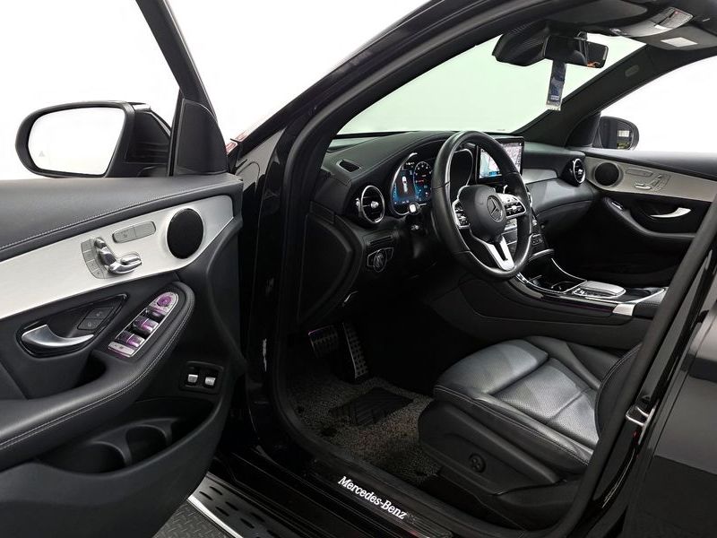 2022 Mercedes-Benz C-Class GLC300e 4MATIC photo 10