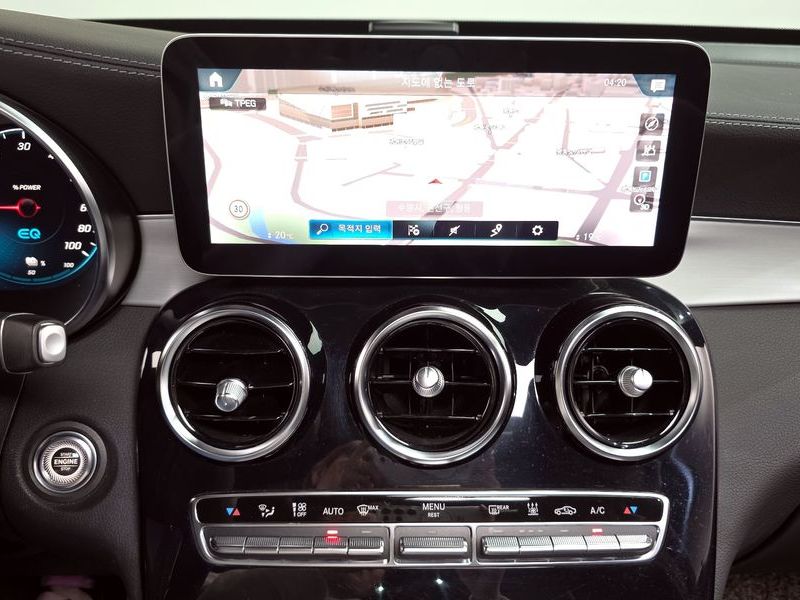 2022 Mercedes-Benz C-Class GLC300e 4MATIC photo 14