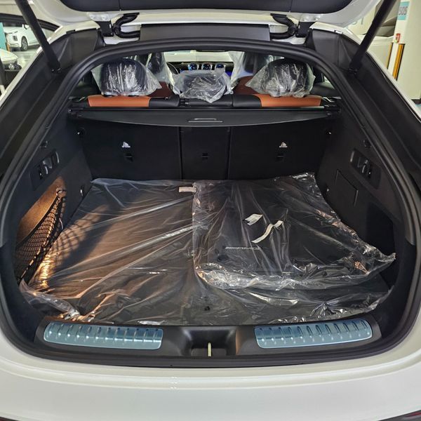 2026 Mercedes-Benz C-Class GLC300 4MATIC Coupe photo 14