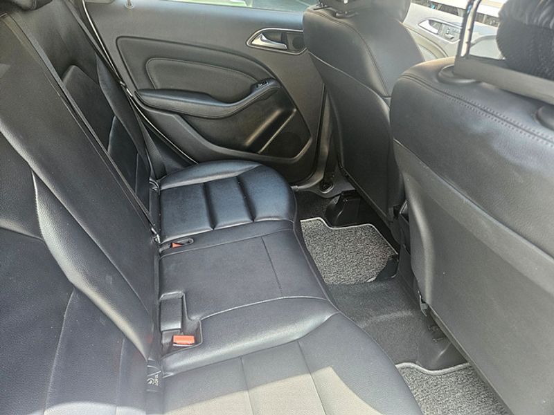 2015 Mercedes-Benz B-Class B200 CDI photo 12