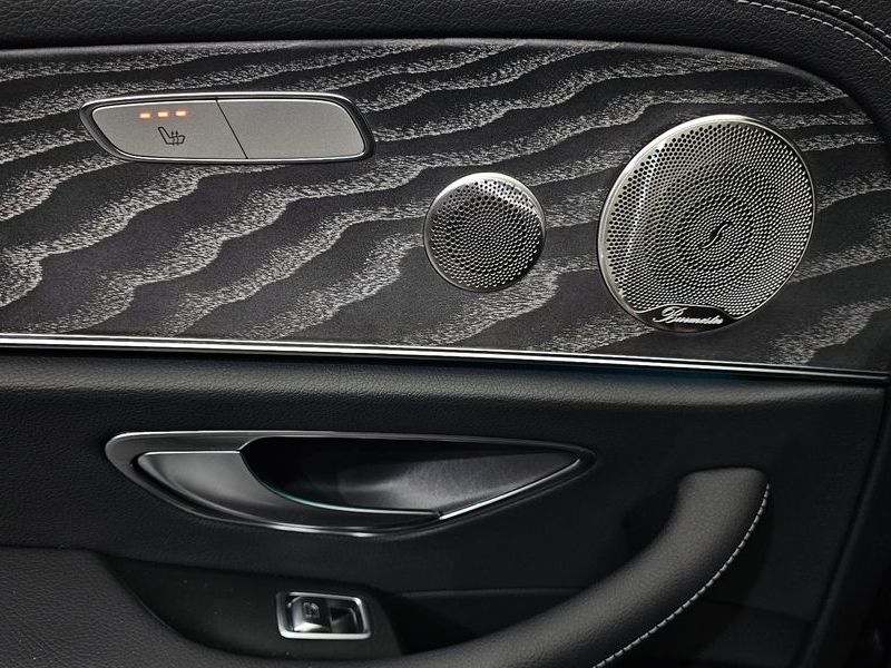2022 Mercedes-Benz E-Class E350 4MATIC Avantgarde photo 17