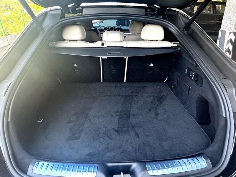 2026 Mercedes-Benz C-Class GLC300 4MATIC Avnatgarde Coupe photo 17